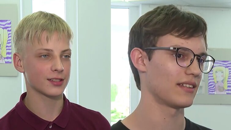 Jaunųjų inžinierių čempionate panevėžiečiams sėkmę atnešė limonadas: keturiolikmečiai sukūrė mašiną, kuri pagamina citrinų gėrimą