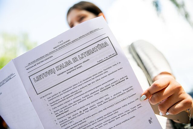 Incidentas pirmojo egzamino dieną: dėl internete atskleistų būsimų egzamino temų pradėtas ikiteisminis tyrimas