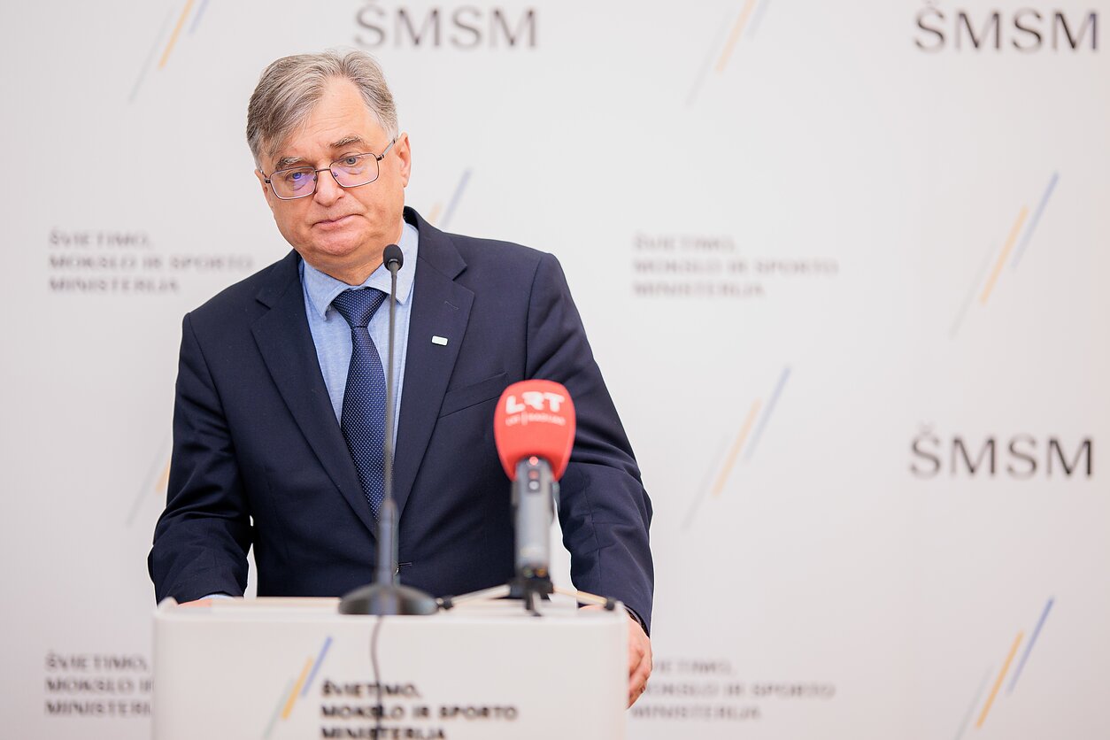 valin-iui-si-loma-laikinai-eiti-akademin-s-etikos-ir-proced-r
