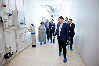 Optinių komponentų gamintoja „Altechna“ Vilniuje atidarė gamybos ir verslo kompleksą Optinių komponentų gamintoja „Altechna“ Vilniuje atidarė gamybos ir verslo kompleksą