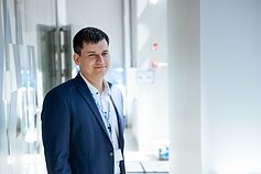 Optinių komponentų gamintoja „Altechna“ Vilniuje atidarė gamybos ir verslo kompleksą Optinių komponentų gamintoja „Altechna“ Vilniuje atidarė gamybos ir verslo kompleksą