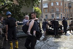 Kachovkos hidroelektrinės užtvankos griūtis