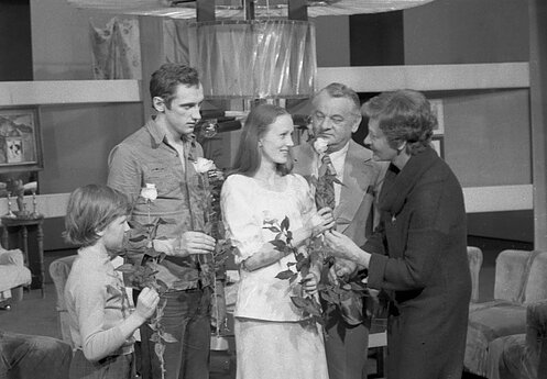 Iš kairės: S. Pajarskas, Valentinas Masalskis, Stasė Ivanauskaitė, Leonardas Zelčius, Birutė Raubaitė. 1979 m.