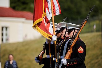 JAV ambasada sukvietė svečius iš anksto atšvęsti JAV nepriklausomybės dienos