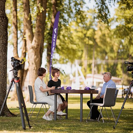 Pakeliui su klasika. 770 žingsnių per Kretingos istoriją: nuo kuršių gyvenviečių iki jaunimo problemų