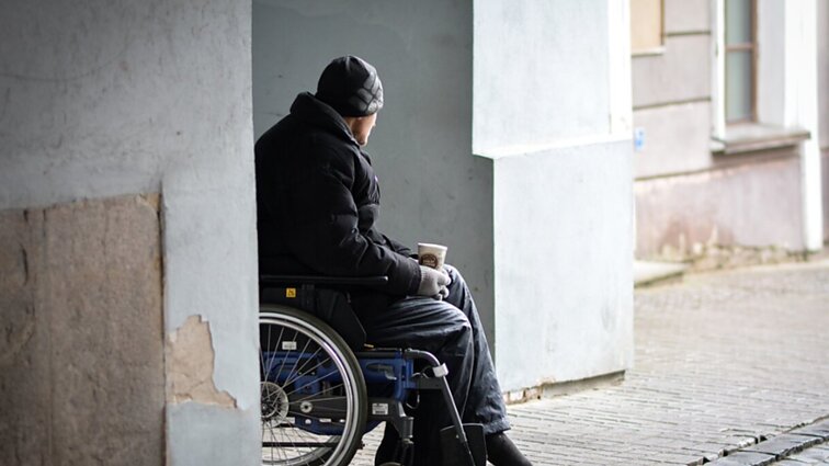 „Nematomi žmonės֧“: kas penktas Lietuvos gyventojas patiria emocinę ir socialinę atskirtį