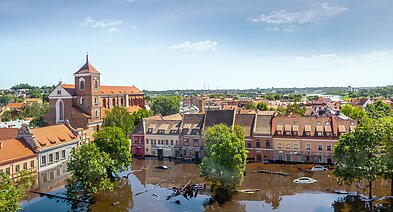 Pasitelkę dirbtinį intelektą sukūrė vaizdą, kaip atrodytų Kauno senamiestis, jei būtų susprogdinta hidroelektrinė