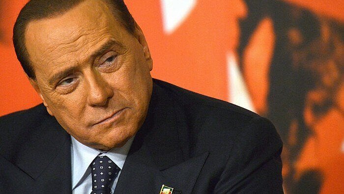 Pastarųjų dešimtmečių Italijos veidrodis bei įtaka politikai: mirė 4 kartus vyriausybei vadovavęs Silvio Berlusconi