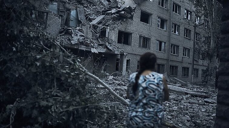 Žinios. Rusų pajėgos naktį surengė ataką Kryvyj Rihe, žuvo 11 žmonių
