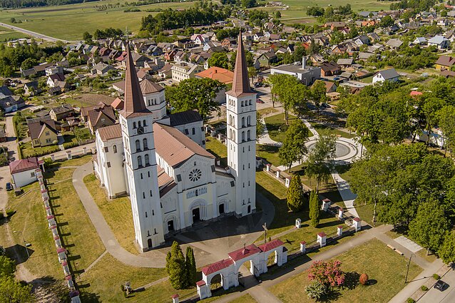 Rietavo bažnyčia Rietavo bažnyčia