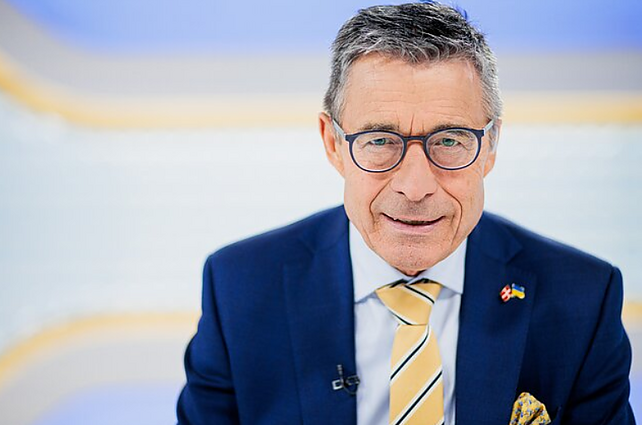 Dienos tema. Buvęs NATO generalinis sekretorius: kvietimas Ukrainai stoti į NATO būtų aiškus ženklas Putinui