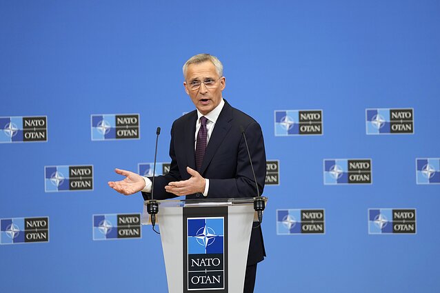 Žinios. NATO tikisi sustiprinti bendradarbiavimą su Ukraina įsteigiant specialią tarybą, kur šalis galės pati inicijuoti susitikimus