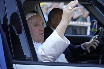 Papież wypisany ze szpitala Papież wypisany ze szpitala