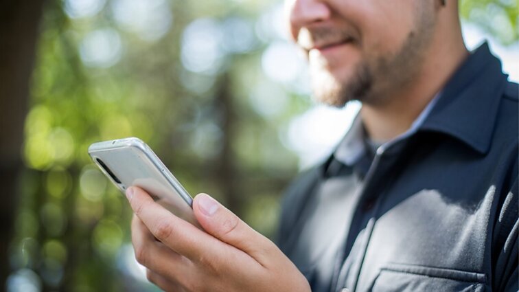 Žinios. Kenčiantiems sezonines alergijas – mobilioji programėlė, įvertinanti žiedadulkių poveikį sveikatai