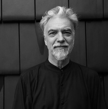 Vasaros popietė. Ryškios Petro Geniušo kūrybos kibirkštys