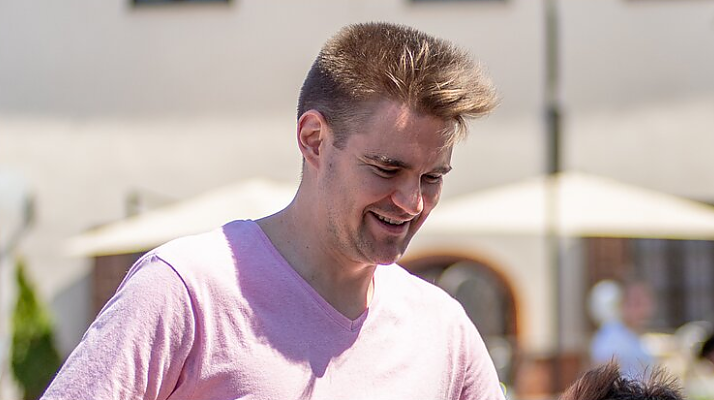 Tinklaraštininkas Paul de Miko apie savo eksperimentą susirašinėjant su internetiniais sukčiais: siekė išvilioti pinigus, bet dingo nieko nepešę