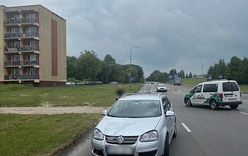 Alytuje partrenkta mergaitė