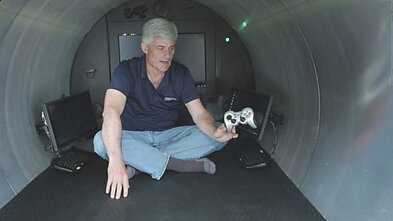Стоктон Раш в подводной лодке Стоктон Раш в подводной лодке