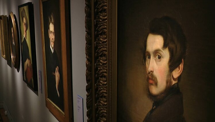 Nuo klasikos iki bokso pirštinėmis tapytų atvaizdų: parodoje – autoportretų istorija