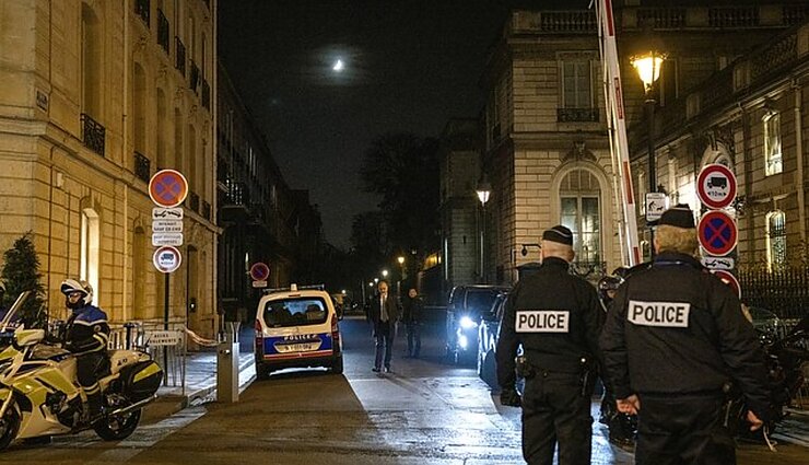 Žinios. Prancūzijos policijai vakar nušovus nepilnametį, šiąnakt Paryžiaus priemiestyje kilo susirėmimai
