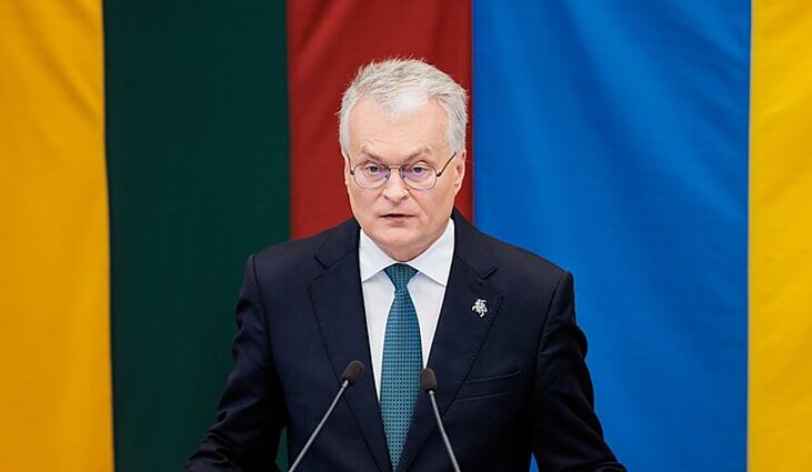 Žinios. Gitanas Nausėda lankosi Kyjive, praneš apie Lietuvos Ukrainai perkamas dvi oro gynybos sistemas