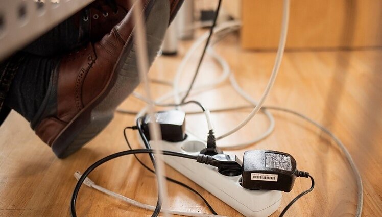 Liko 2 dienos pasirinkti pigesnį elektros tiekėją – su didesniu tarifu gali likti apie 150 tūkst. vartotojų