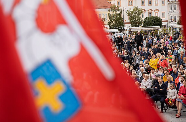 Per Mindaugo karūnavimo dieną – įvairūs renginiai: iškilminga Triumfo eisena, koncertai bei himno giedojimas