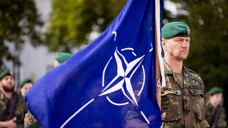 NATO viršūnių susitikimo saugumu rūpinsis iki 12 tūkst. pareigūnų ir karių: Vilniuje lankysis 48 užsienio delegacijos