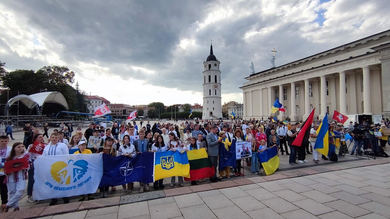 Мітинг на підтримку України перед самітом НАТО у Вільнюсі