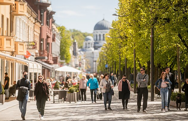 Kaunas vilniečių laukia svečiuose ir kviečia „NATOstogauti“: siūlys nuolaidas, dovanas, ekskursijas