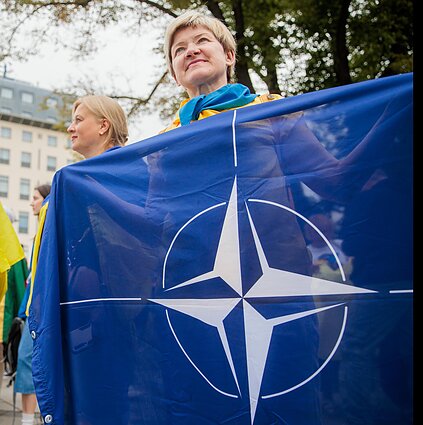 Ryto allegro. NATO viršūnių susitikimo metu menininkai netylės: apie Ukrainą kalbės performansu, parodomis ir instaliacijomis, skirtomis ekocidui