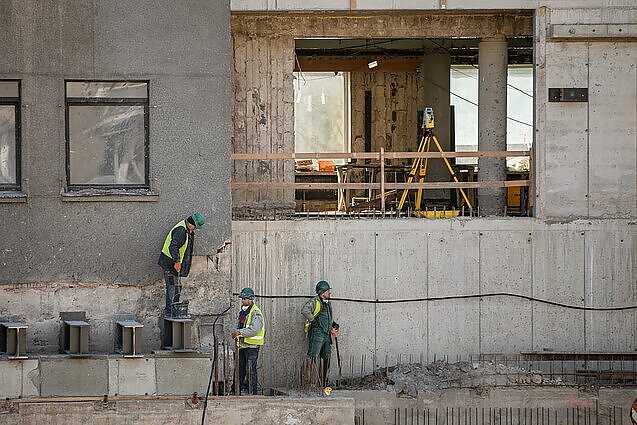 Ekologija statybose: pakeitus medžiagas į atsinaujinančių išteklių žaliavas, anglies dvideginio išmetimai ženkliai sumažėtų