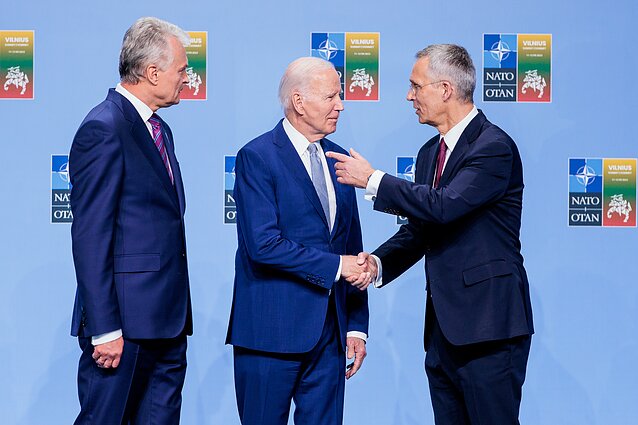 NATO viršūnių susitikimas Vilniuje. Bendra šalių vadovų nuotrauka