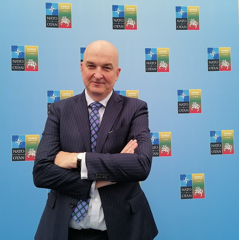 Dr Sławomir Dębski