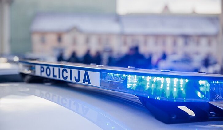 Žinios. Policija jau išdavė per 700-us apsaugos nuo smurto orderių, nors ši tvarka įsigaliojo vos prieš dvi savaites
