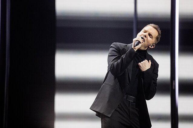 Rytas su muzika. Atlikėjas Audrius Petrauskas-Gebrasy pristato naują dainą „Bet taip yra“