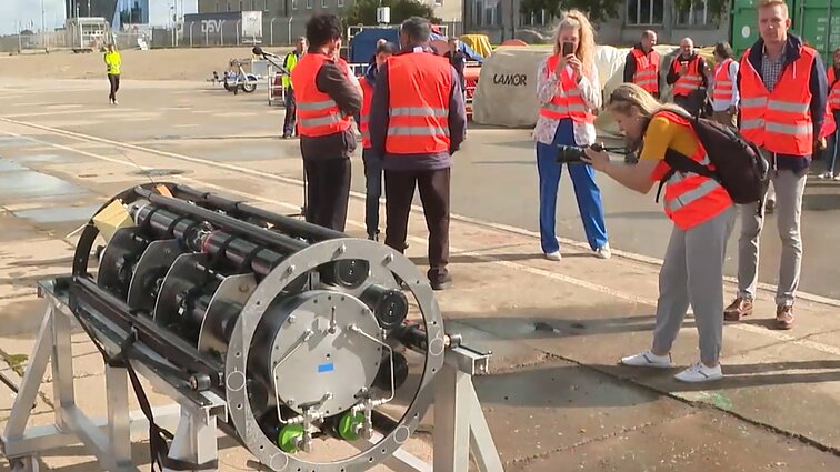 Klaipėdoje išbandomas mokslininkų sukurtas povandeninio drono prototipas: tirs uosto dugną, fiksuos taršą