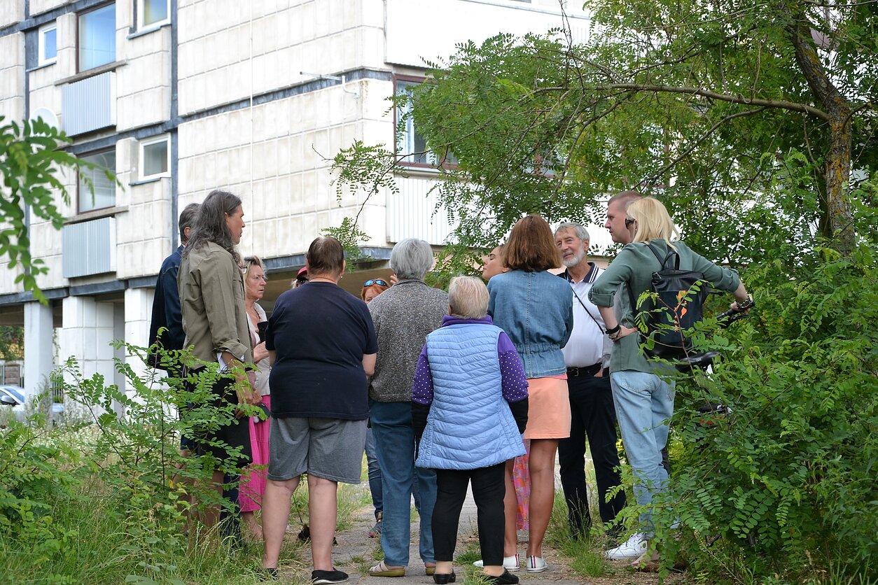Palangiškiai kyla prieš statybas ir medžių kirtimą prestižiniame kvartale Palangiškiai kyla prieš statybas ir medžių kirtimą prestižiniame kvartale