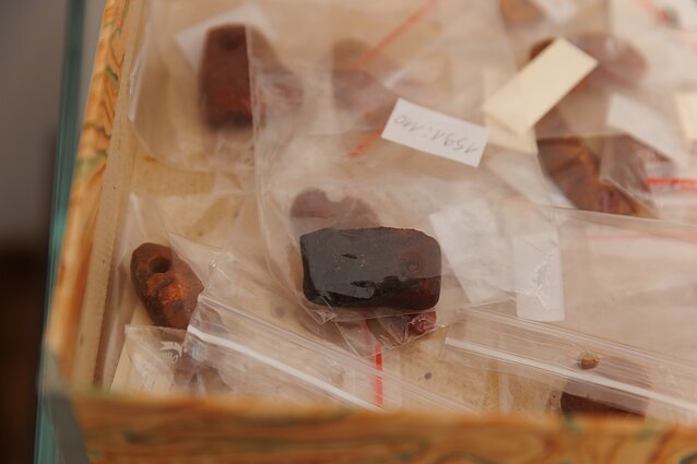 Grafienės Antaninos Sofijos Tiškevičienės Kretingos muziejui dovanota gintaro dirbinių kolekcija