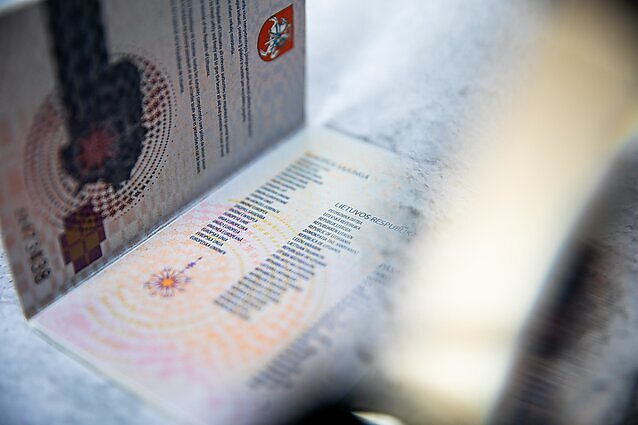 Žinios. Tyrimo duomenimis, pusė lietuvių pritartų leidimui rinktis pavardes su galūne „a“