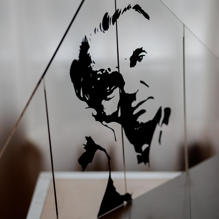 D. Umbraso  / LRT nuotr., Architektūrinio-skulptūrinio objekto rašytojui Justinui Marcinkevičiui atminti ir skvero sutvarkymo konkurso laimėtojai