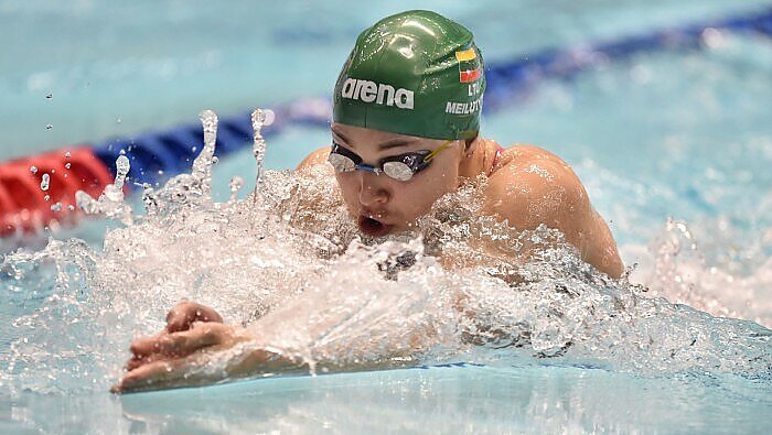 Džiugios žinios iš Japonijos: Meilutytė iškovojo vietą pasaulio čempionato finale