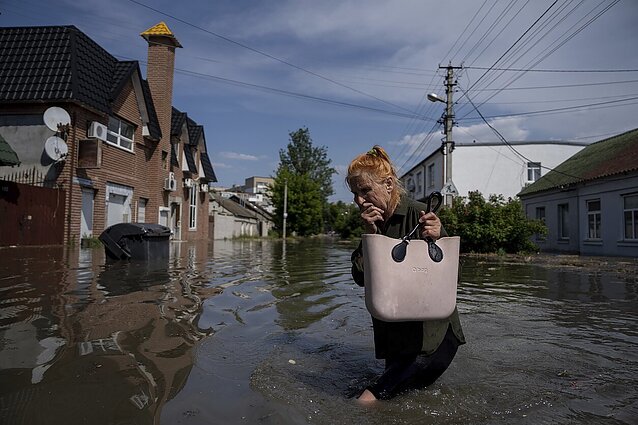 Kviečia padėti nukentėjusiems nuo Kachovkos hidroelektrinės susprogdinimo: prisidėti galima ne tik finansiškai