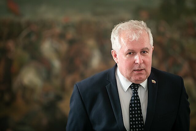 Žinios. Landsbergis apie Anušausko paviešintą informaciją dėl vokiškų tankų įsigijimo: sprendimams dar anksti