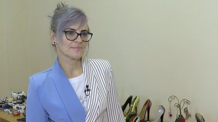 Nelaimingas įvykis padėjo atrasti naują aistrą: po avarijos uteniškė negali avėti aukštakulnių, tačiau juos kolekcionuoja