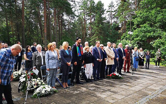 Vilniuje paminėta Romų genocido atminimo diena: pagerbtos romų tautybės nacių aukos