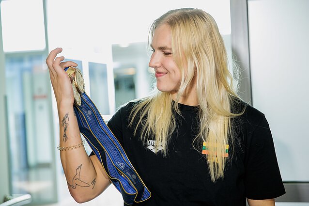 Rūtos Meilutytės atvykimas į Vilniaus oro uostą