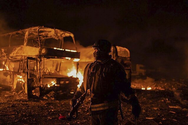 Lėtas Ukrainos kontrpuolimas: šiąnakt atremta didelė iranietiškų Rusijos bepiločių ataka virš Kyjivo