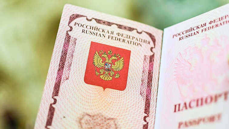 Žinios. Grėsme Lietuvos saugumui pripažinti daugiau kaip tūkstantis baltarusių ir rusų