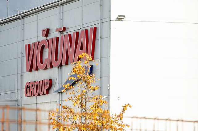 LRT aktualijų studija. Politikai siūlo viešinti įmones, vis dar dirbančias Rusijoje: ką reikėtų su tokiais verslais daryti?